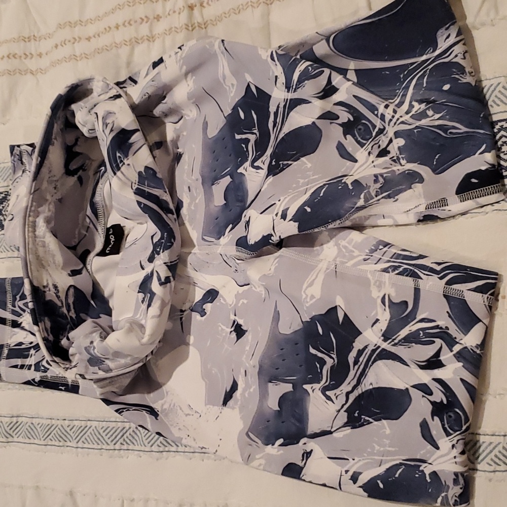 🆕️Mono B leggings